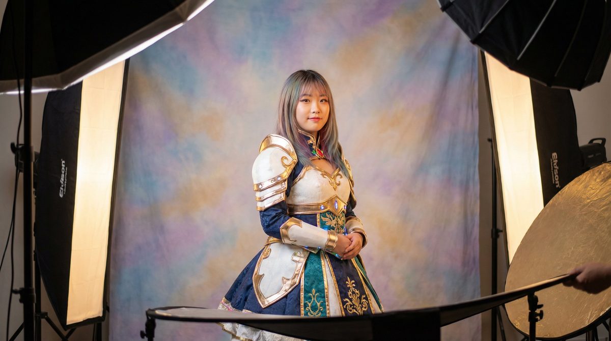 羞羞漫画文化研究顾问李教授